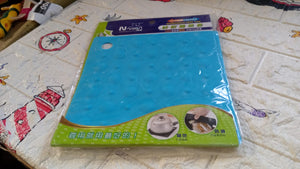 Heat-resistant non-slip pad for hot pots, single piece
