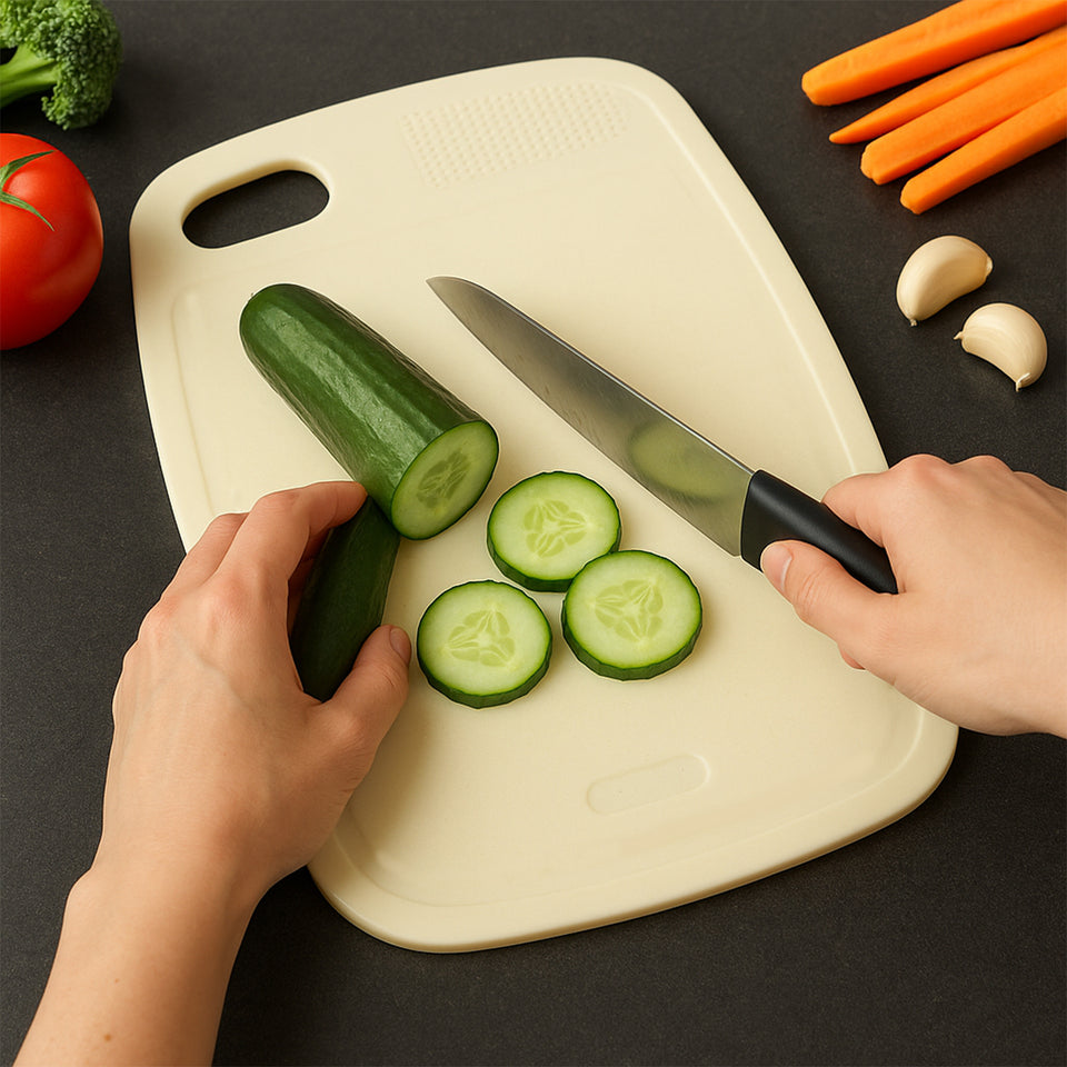 Multipurpose Plastic Chopping Board For Kitchen Use  28x22 Cm (1 Pc)